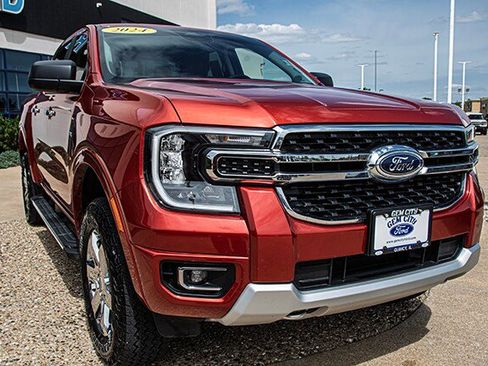Used 2024 Ford Ranger XLT w/ FX4 Off-Road Package AWD/4WD image 7