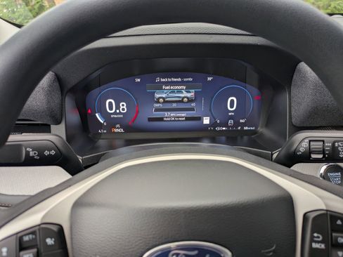 New 2026 Ford Explorer Active image 16