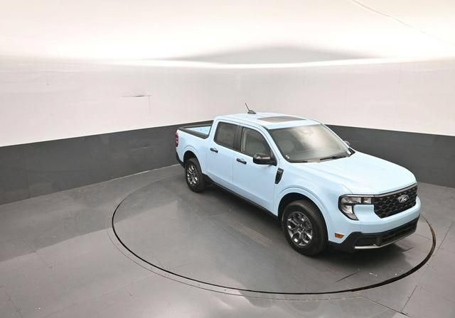 New 2026 Ford Maverick XLT w/ XLT Luxury Package FWD image 25