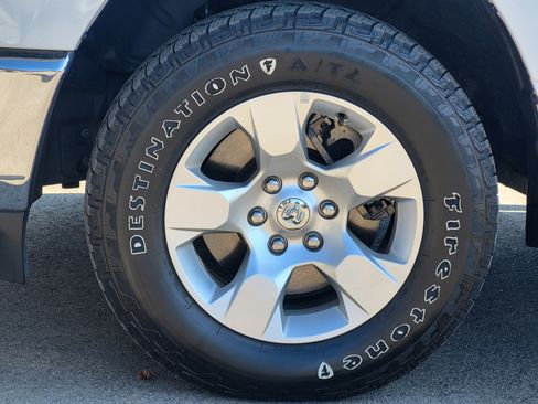 Used 2021 RAM 1500 Big Horn AWD/4WD image 10