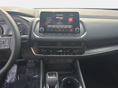 New 2026 Nissan Rogue Dark Armor FWD image 20