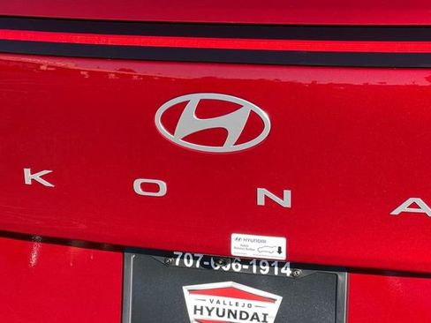 New 2026 Hyundai Kona SE FWD image 9