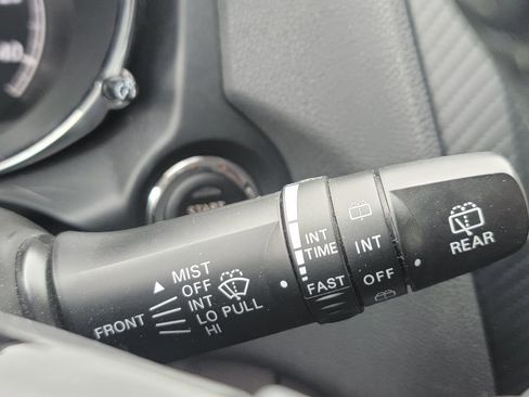Used 2019 Mitsubishi Outlander Sport ES AWD/4WD image 19
