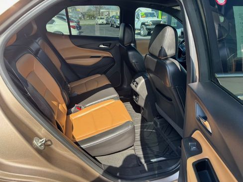 Used 2018 Chevrolet Equinox Premier FWD image 10