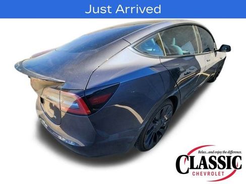 Used 2022 Tesla Model 3 Performance image 6