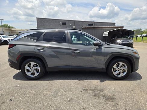 Used 2024 Hyundai Tucson SEL FWD image 6