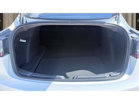 Used 2023 Tesla Model 3 Standard Range RWD image 13