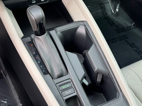 Used 2023 Honda Accord LX image 30