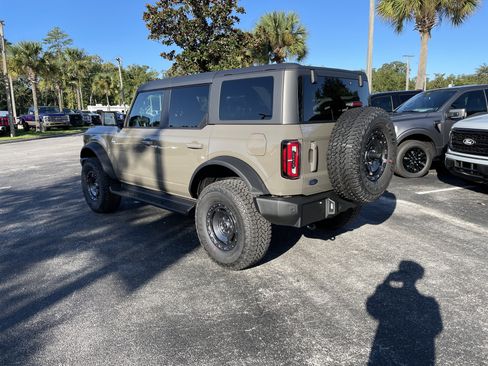 New 2025 Ford Bronco Outer Banks w/ Sasquatch Package image 5
