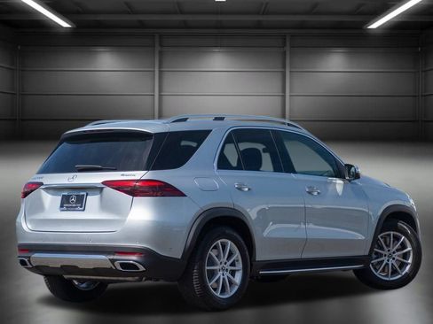 Certified 2025 Mercedes-Benz GLE 450 4MATIC image 13