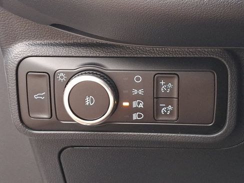 Certified 2025 Ford Explorer ST w/ Sun And Sound Package AWD/4WD image 26