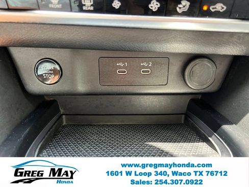 Used 2024 Nissan Rogue SV FWD image 28