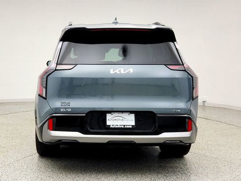 Used 2024 Kia EV9 GT-Line AWD/4WD image 6