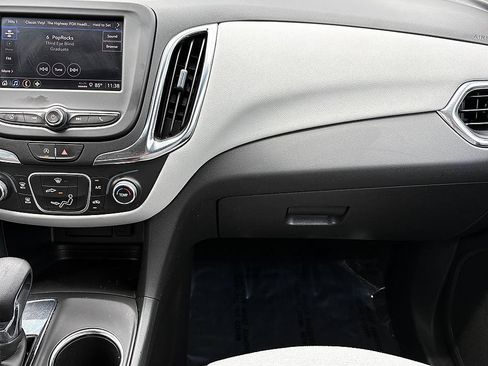 Used 2024 Chevrolet Equinox LS FWD image 13