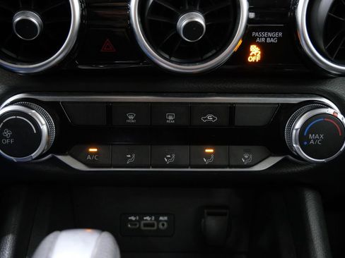 Used 2023 Nissan Sentra SV image 19