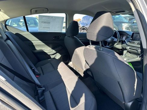 New 2025 Nissan Altima 2.5 S image 4