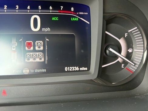 Used 2023 Honda Passport TrailSport image 2