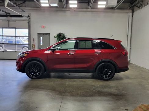 Used 2020 Kia Sorento S FWD image 8