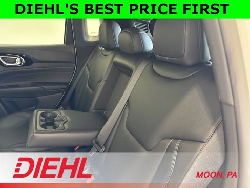 New 2026 Jeep Compass Limited image 17