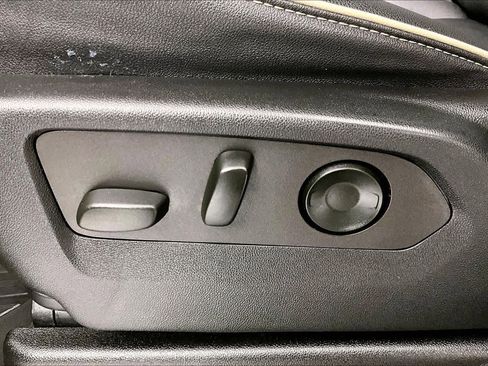 Certified 2022 GMC Yukon SLT w/ SLT Premium Package image 33