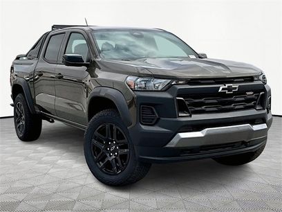 New 2025 Chevrolet Colorado Trail Boss w/ Midnight Edition