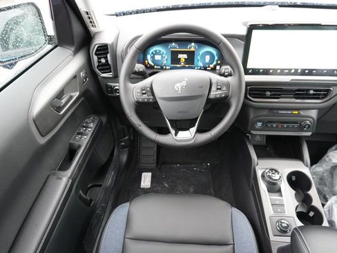 Used 2025 Ford Bronco Sport Outer Banks w/ Outer Banks Tech Package+ image 12