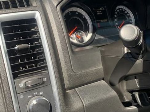 Used 2023 RAM 1500 Classic SLT image 16