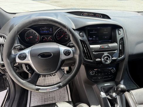 Used 2014 Ford Focus ST w/ Equipment Group 202A FWD image 12