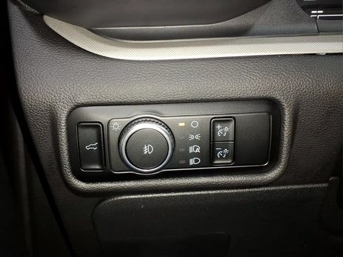 Certified 2023 Ford Explorer XLT w/ Equipment Group 202A AWD/4WD image 15