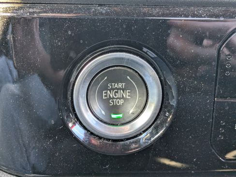 Used 2022 Chevrolet Silverado 1500 LT RWD image 26