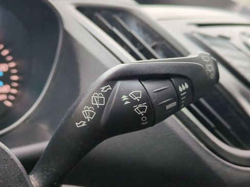 Used 2016 Ford Escape SE w/ SE Cold Weather Package image 24