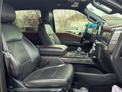 Used 2021 Ford F150 Lariat w/ Equipment Group 502A High image 13