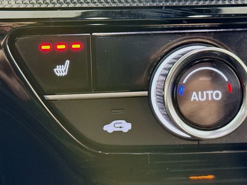 Used 2023 Honda CR-V Sport Touring image 17