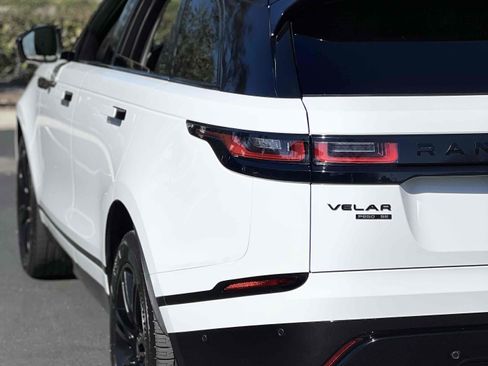 Used 2019 Land Rover Range Rover Velar R-Dynamic SE image 58