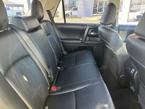 Used 2022 Toyota 4Runner TRD Pro AWD/4WD image 33