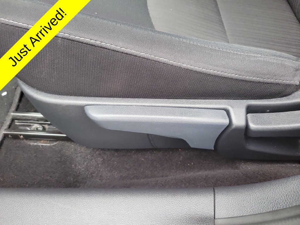 Used 2024 Nissan Sentra SV FWD image 20