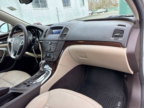 Used 2011 Buick Regal CXL w/ RL3 Preferred Equipment Group image 16