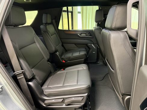 Certified 2025 GMC Yukon Denali AWD/4WD image 24