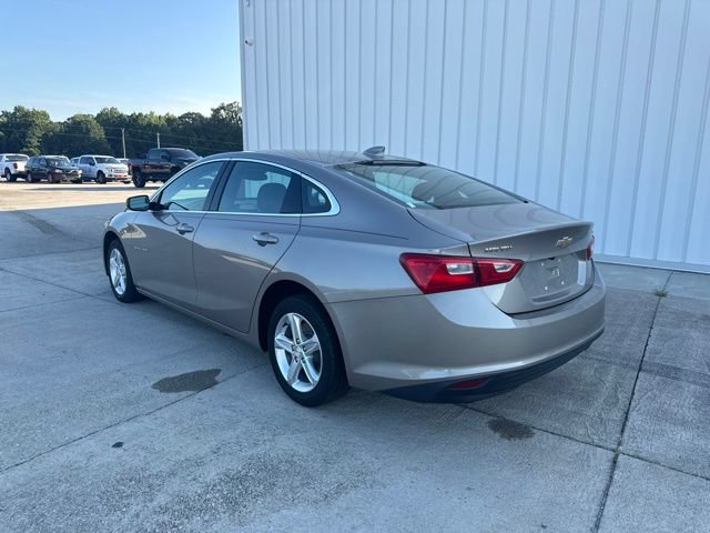 Used 2023 Chevrolet Malibu LT FWD image 4