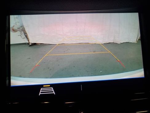 Used 2021 Chevrolet Trax LT w/ Driver Confidence Package image 21