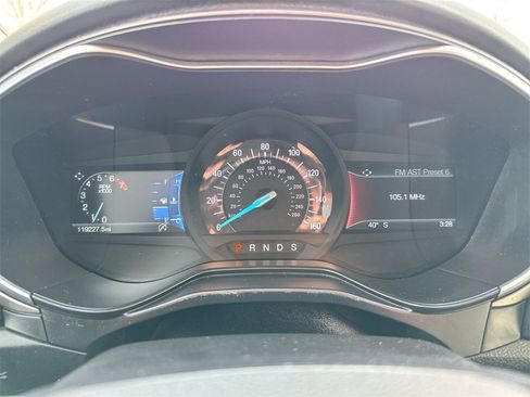 Used 2019 Ford Fusion SE w/ Equipment Group 151A image 11