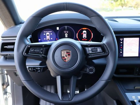 New 2025 Porsche Macan 4S Electric image 30