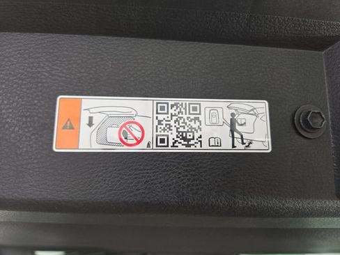 New 2026 Toyota Sienna XLE FWD image 35