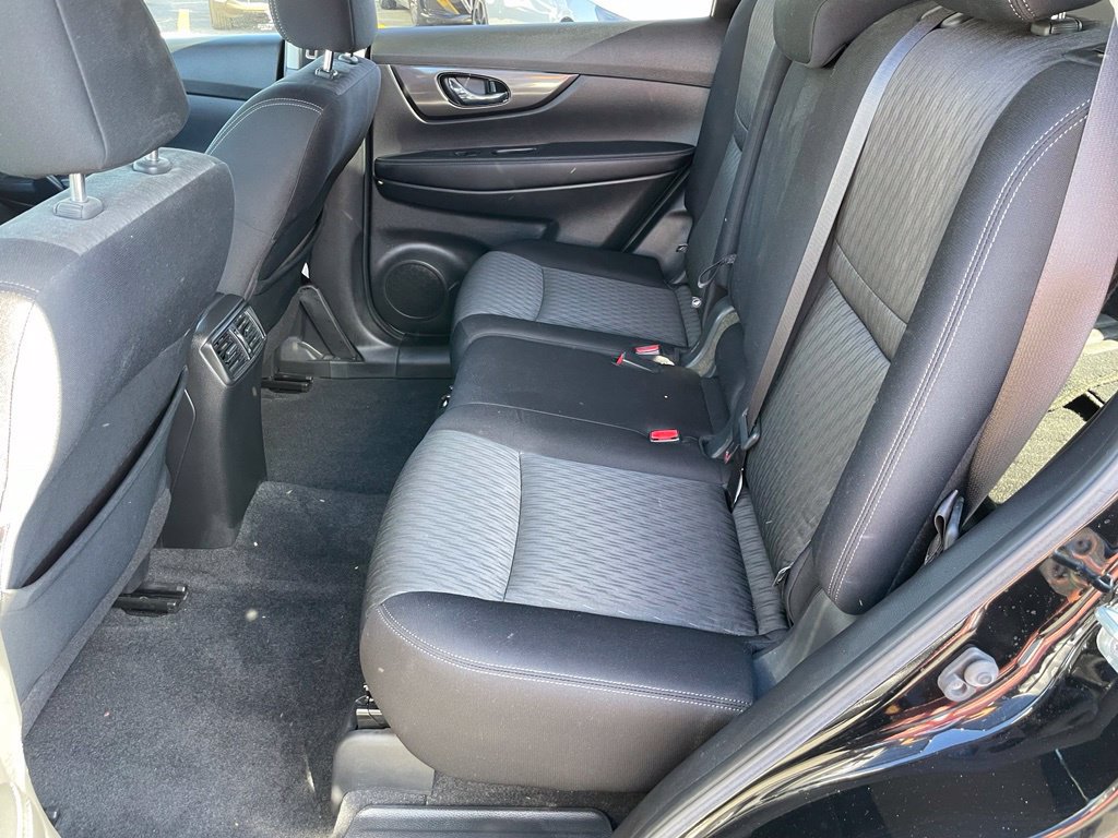 Used 2020 Nissan Rogue SV AWD/4WD image 6