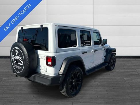 Used 2023 Jeep Wrangler Unlimited Sport w/ Sun And Sound Package AWD/4WD image 3