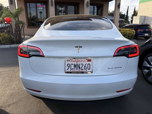 Used 2022 Tesla Model 3 Long Range AWD/4WD image 5