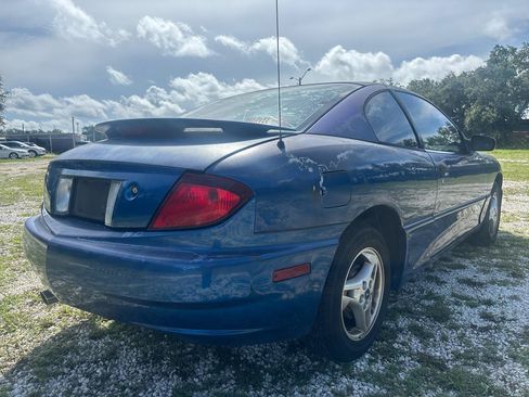 Used 2004 Pontiac Sunfire Coupe w/ 1SB Preferred Equipment Group FWD image 5
