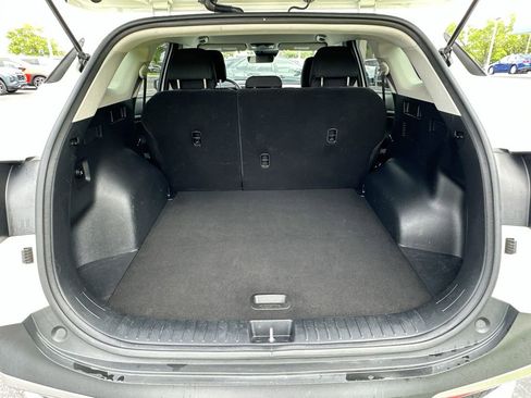 Used 2024 Kia Sportage LX image 24