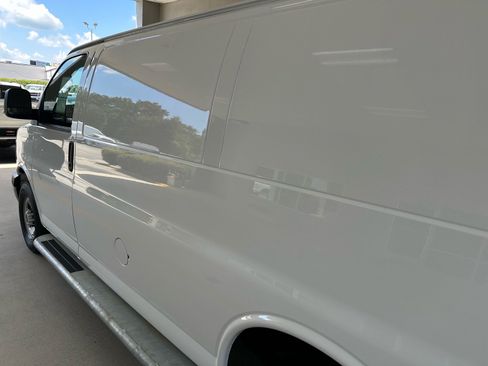 Used 2025 GMC Savana 2500 w/ Driver Convenience Package RWD image 13