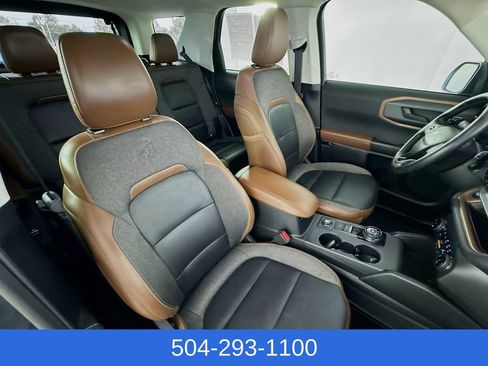 Used 2023 Ford Bronco Sport Outer Banks w/ Tech Package AWD/4WD image 31